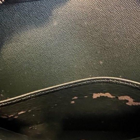 Louis Vuitton Tiga Baikal Clutch - Picture 5 of 13